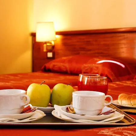 Tempio Di Pallade Hotel Rzym